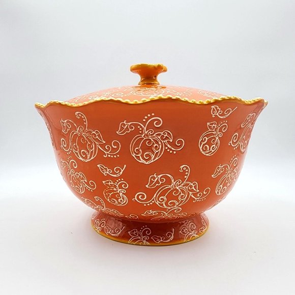Tara Temptations Pumpkin Floral Lace Serving Bowl w Lid Ovenware Orange 3 quart - Picture 3 of 15